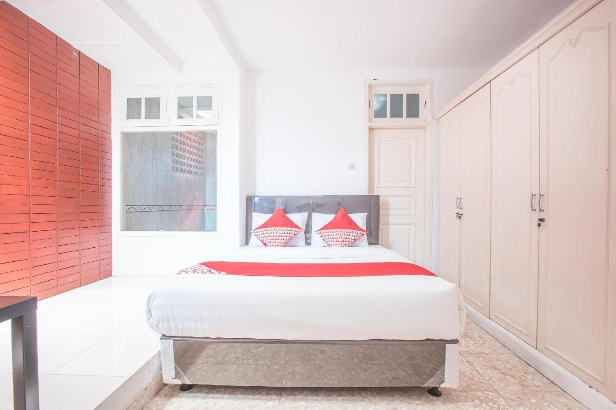 Capital O 332 Residence G17 Kemang Jakarta Exterior photo