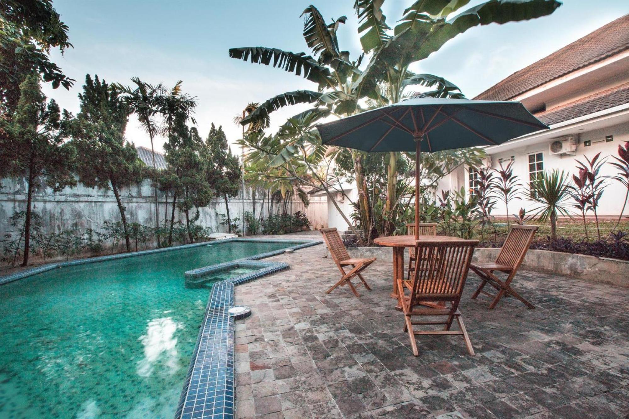 Capital O 332 Residence G17 Kemang Jakarta Exterior photo